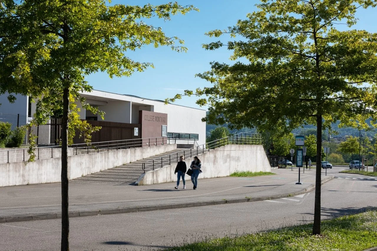 imgi_95_ville-de-heillecourt-college-montaigu-1280x853